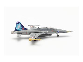 Herpa 572538 Swiss Air Force Northrop F-5E Tiger II Fliegerstaffel 19 “Swans”