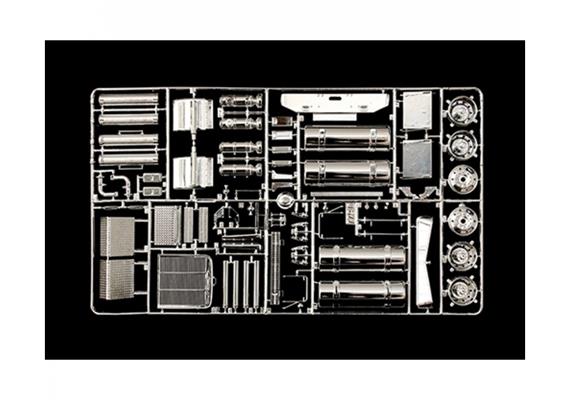 Italeri 3859 Freightliner FLC - Massstab 1:24 | Bild 5
