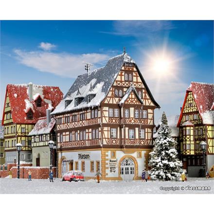 Kibri 37117 Gasthaus zum Riesen in Miltenberg - N (1:160)