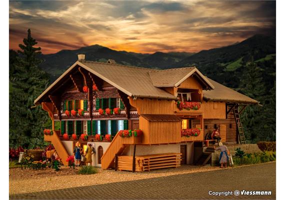 Kibri 38807 Simmentaler Bauernhof - H0 (1:87) | Bild 2