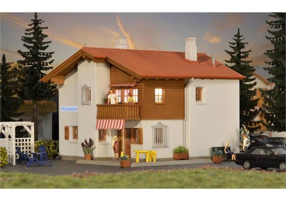 Kibri 48816 Haus Casanna in Davos inkl. Hausbeleuchtung | Bild 3