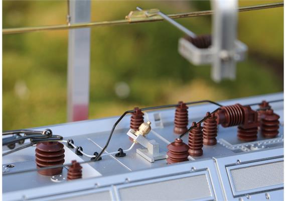 LGB 21430 Elektrolokomotive Ge 4/4 III 644 RhB "Savognin", mfx/DCC mit Sound, Spur G | Bild 2