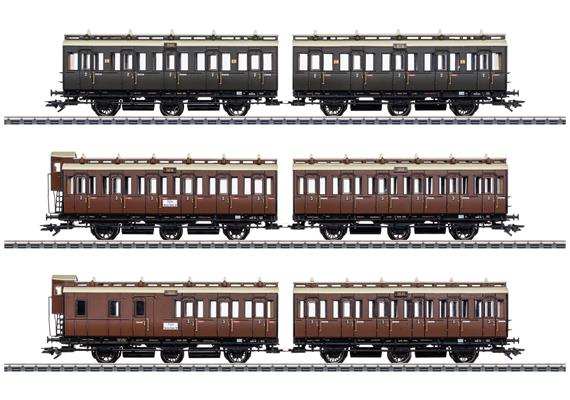Märklin 42047 Drei 3-achsige Abteilwagen-Set KPEV, mit LED Innenbeleuchtung - H0 (1:87) | Bild 1