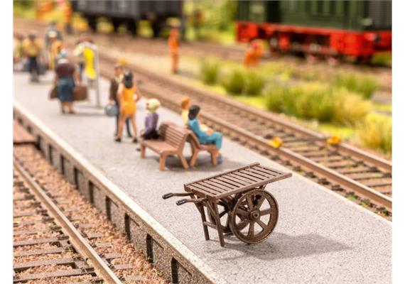 Noch 13700 Bahnsteigkarre HO | Bild 1