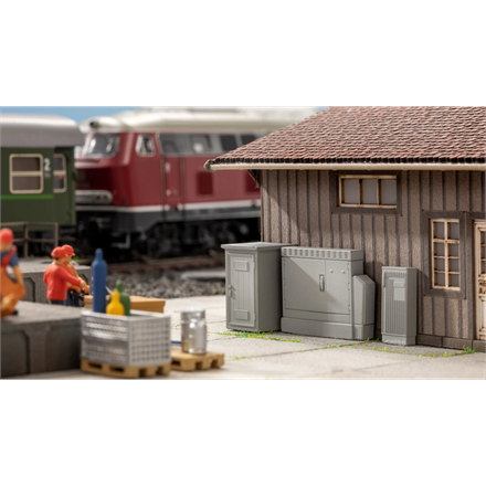 Noch 13751 Strom- & Verteilerkästen, Laser-Cut Bausatz - H0 (1:87)