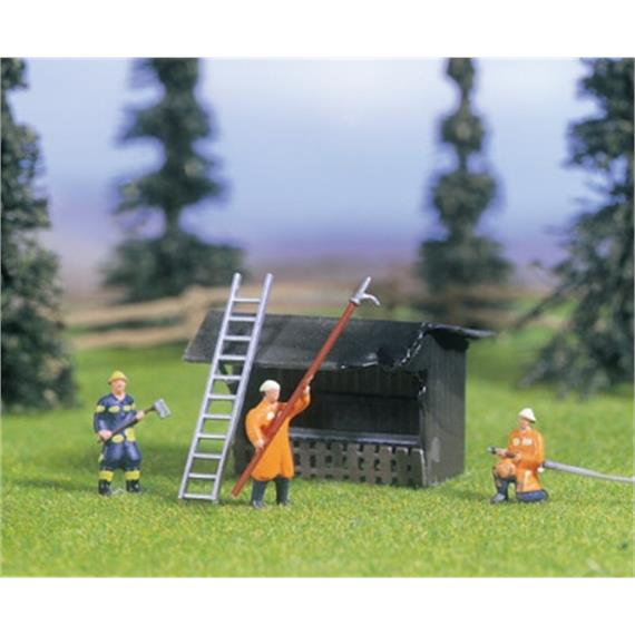 NOCH Feuerwehr-Einsatz, 3 Figuren, 1 Hütte, Zubehör Spur H0 - ausverkauft 3.3013