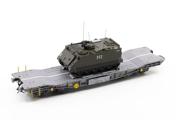PIKO 96281 SBB Panzertransportwagen Slmmps 001-5, mit M113, Ep. VI - H0 (1:87) | Bild 5