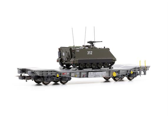 PIKO 96281 SBB Panzertransportwagen Slmmps 001-5, mit M113, Ep. VI - H0 (1:87) | Bild 3