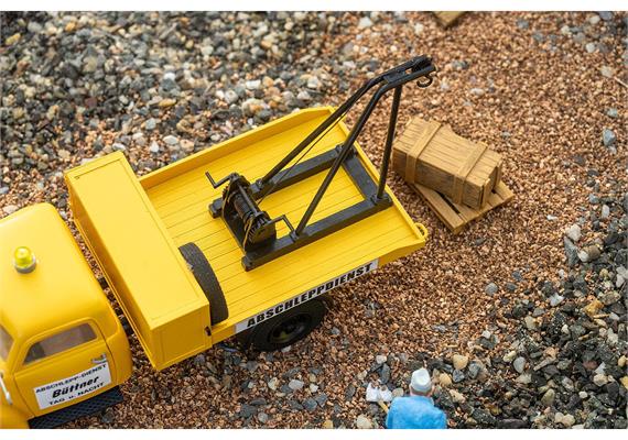 Pola 331618 Abschleppwagen - G (1:22,5) | Bild 2