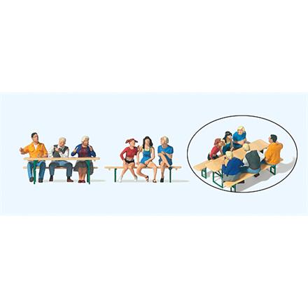 Preiser 10783 Weinfest (3), H0 (1:87)