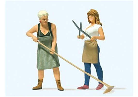 Preiser 44929 Bei der Gartenarbeit G