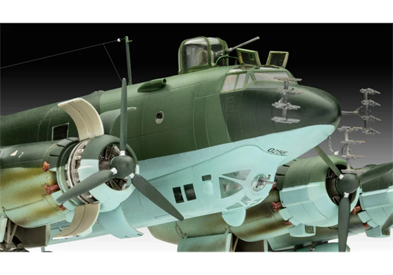 Revell 03777 Focke-Wulf Fw 200 C-5/C-8 Condor - Massstab 1:72 | Bild 3