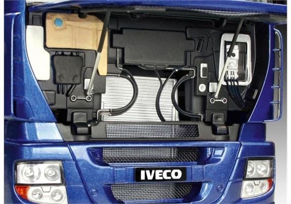Revell 07423 Iveco Stralis | Bild 4
