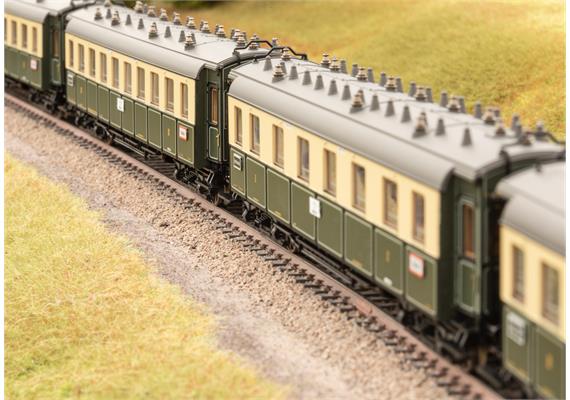 TRIX 21360 Zugpackung Bayerischer Schnellzug, DC 2L, digital DCC/mfx+/MM mit Sound | Bild 3