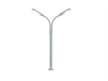 Viessmann 6495 Peitschenleuchte doppelt LED weiss - N (1:160)