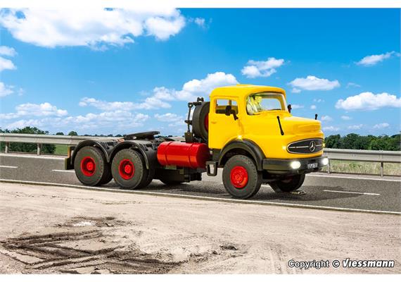 Viessmann 8016 MB Rundhauber 3-achs Sattelschlepper Basis, Funktionsmodell - H0 (1:87) | Bild 3