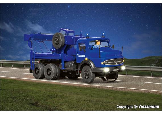 Viessmann 8072 THW MB Rundhauber 3-achs Bergekran mit Rundumleuchten - H0 (1:87) | Bild 4