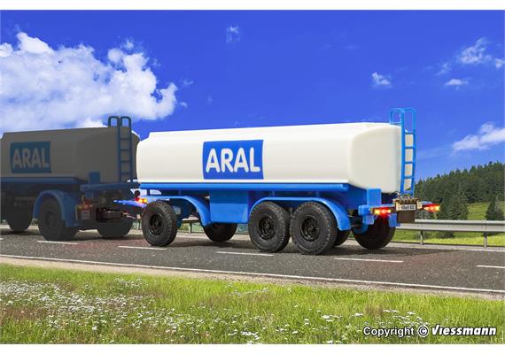 Viessmann 8232 3-achs ARAL Tankanhänger, Funktionsmodell - H0 (1:87) | Bild 3