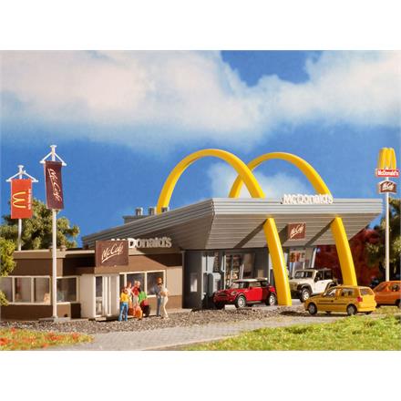 Vollmer 43635 Mc Donald's mit Mc Café HO