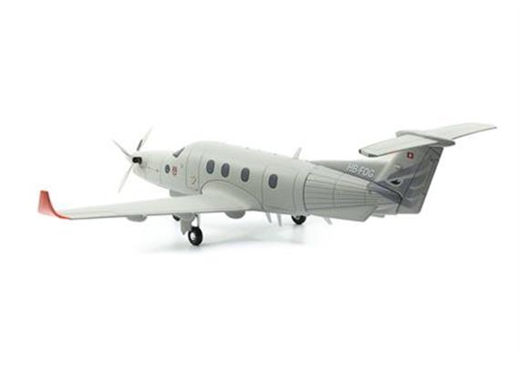 ACE 001680 Pilatus PC-12 Armasuisset HB-FOG - Massstab 1:72 | Bild 6