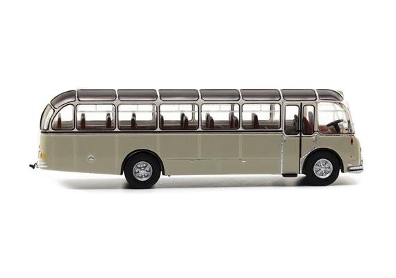 ACE 002016 FBW C40U Haifisch Schweizer Armee - H0 (1:87) | Bild 4