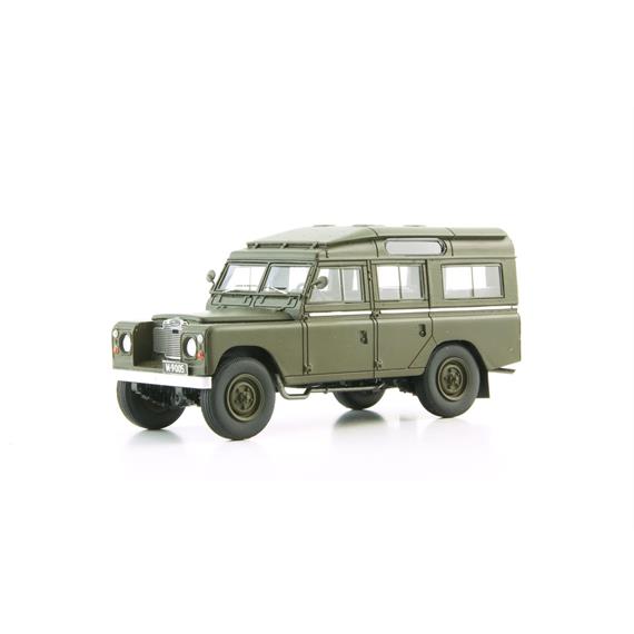 ACE 005546 Land Rover 109 Series III PW gl 4x4 der Schweizer Armee - Massstab 1:43