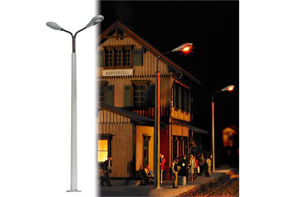 Busch 4138 Betonmast mit 2 Leuchten LED - H0 (1:87)