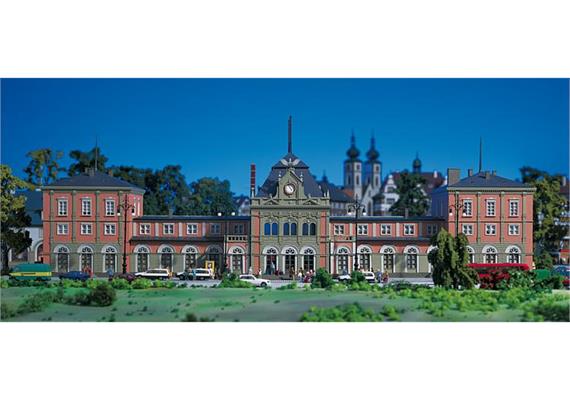 Faller 110111 Bahnhof "Neustadt" | Bild 1