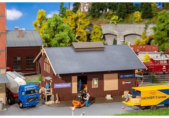 Faller 120095 Güterschuppen, H0 | Bild 1