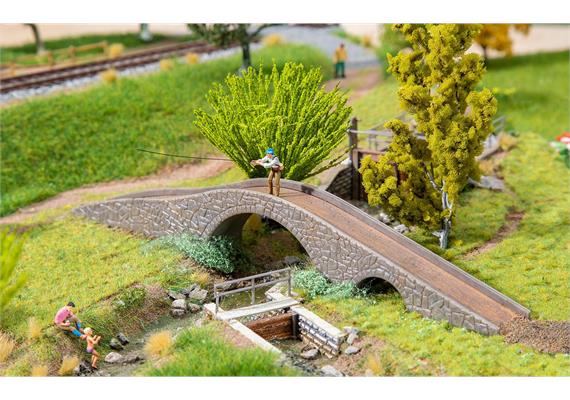 Faller 120526 2 Fussgängerbrücken - H0 (1:87) | Bild 1