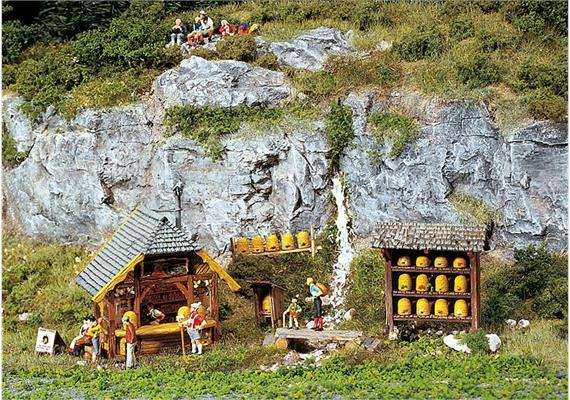 Faller 130378 Imkerei HO | Bild 1