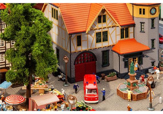 Faller 130649 Rathaus mit Feuerwehrgarage, H0 (1:87) | Bild 2