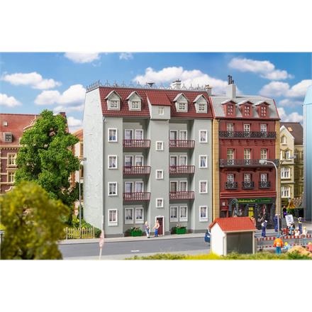 Faller 130751 Wohnhaus Pritzwalk - H0 1:87