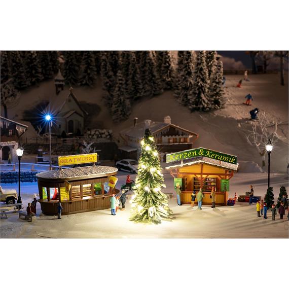 Faller 134002 2 Weihnachtsmarktbuden mit beleuchtetem Weihnachtsbaum - H0 (1:87)