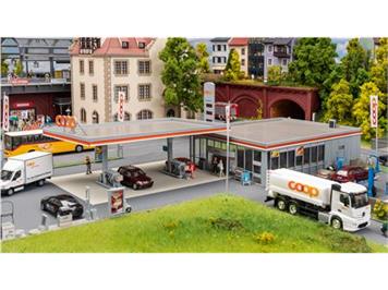 Faller 190560 Coop Tankstelle mit Coop Pronto Shop, Ep. VI, Bausatz - H0 (1:87)