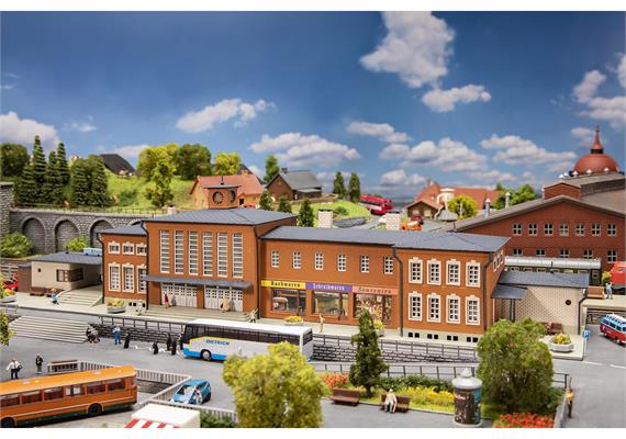 Faller 212126 Bahnhof Burgstadt - N (1:160) | Bild 1