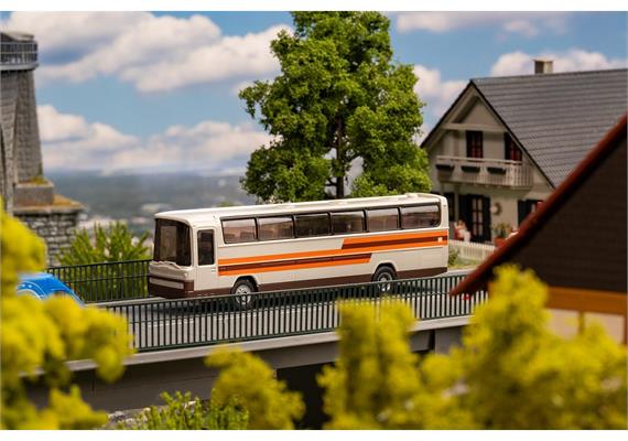 FALLER Car System 161441 MB O 303 RHD Reisebus (WIKING) - H0 (1:87) | Bild 1