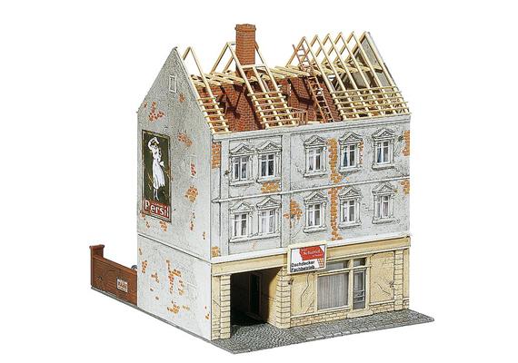 Faller Stadthaus in Renovierung Spur H0 | Bild 2