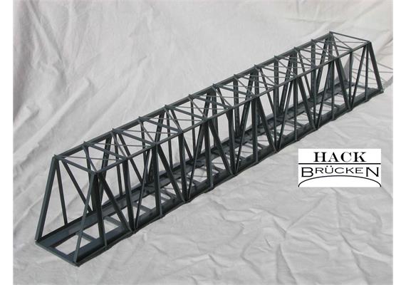 HACK 11450 Kastenbrücke 63 cm massive Streben grau K63, Fertigmodell aus Weissblech - H0