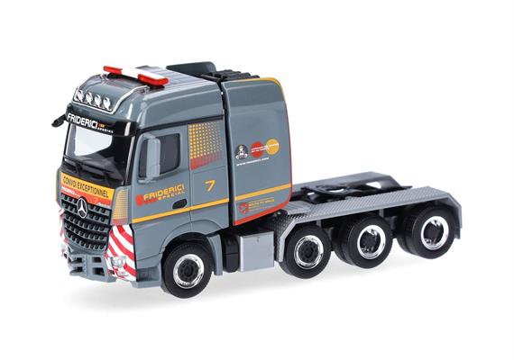 Herpa 317047 Mercedes-Benz Arocs Bigspace Schwerlast-Zugmaschine 4achs. "Friderici" - H0 | Bild 1