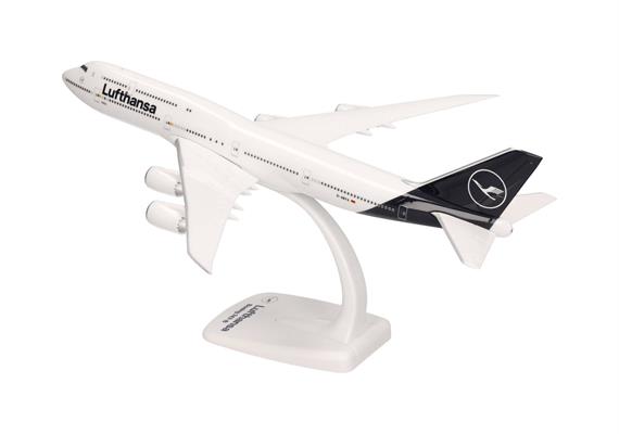 Herpa 611930 Lufthansa Boeing 747-8 Intercontinental - new 2018 colors - Massstab 1:250 | Bild 2