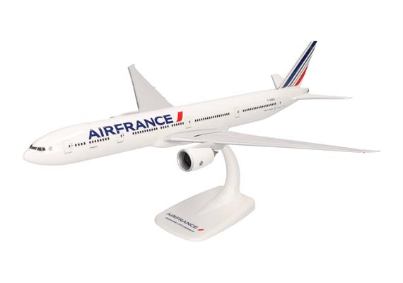Herpa 613491 Air France Boeing 777-300ER - 2021 livery – F-GSQJ “Strasbourg” - 1:200 | Bild 1
