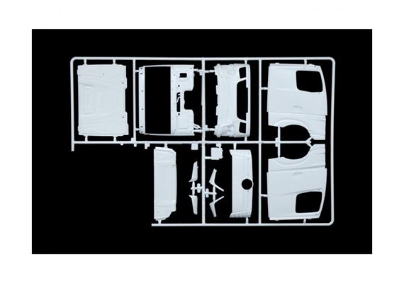 Italeri 03948 Mercedes-Benz MP4 Big Space, Massstab 1:24 | Bild 4