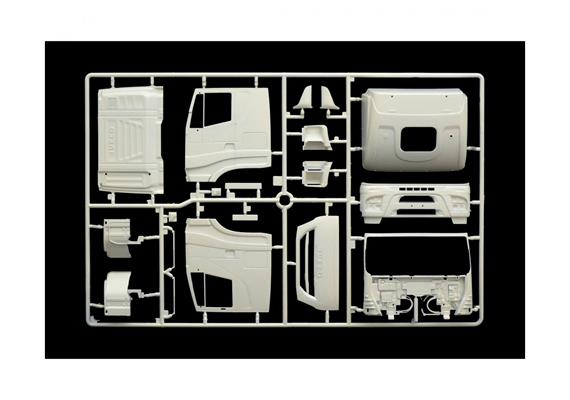 Italeri 3934 Iveco HI-WY E5 "Abarth" - Massstab 1:24 | Bild 4