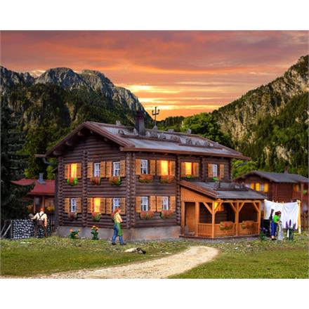 Kibri 38004 Haus Sonnenhalde inkl. Hausbeleuchtungs- Startset - H0 (1:87)
