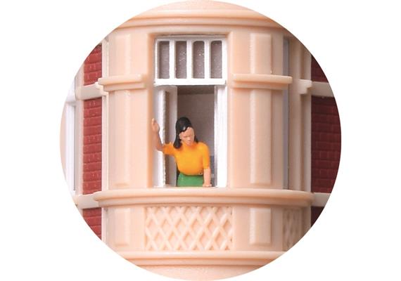 Kibri 38295 Stadthaus mit Figur und HBL HO | Bild 2