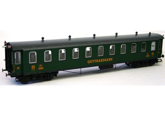 Liliput Gotthardbahnwagen grün 3. Klasse mit Schlusslicht | Bild 1