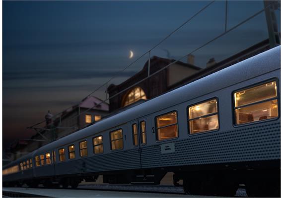 Märklin 73410 LED-Innenbeleuchtung warmweiß, Länge ca. 20,8 cm - H0 (1:87) | Bild 4