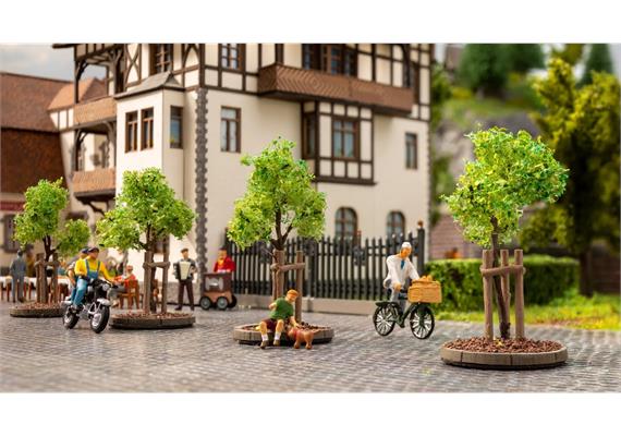 Noch 21538 Junge Bäume mit Baumstützen, 6 Stück | Bild 3