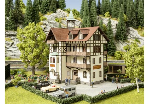 Noch 66407 Laser-Cut Romantik-Hotel Schönblick - H0 (1:87) | Bild 1